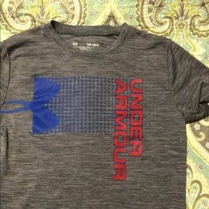 Under armour shirt youth m